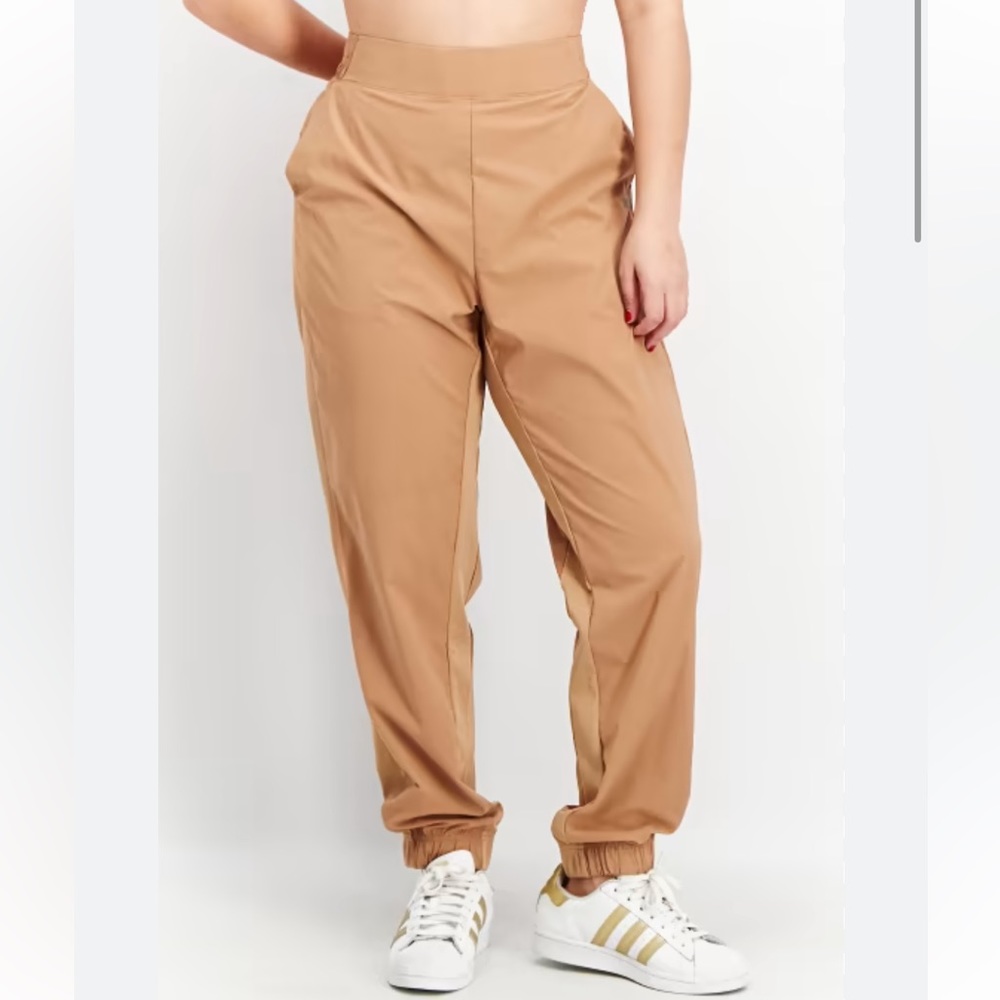 NWT Hurley womens tan jogger pant moisture wicking